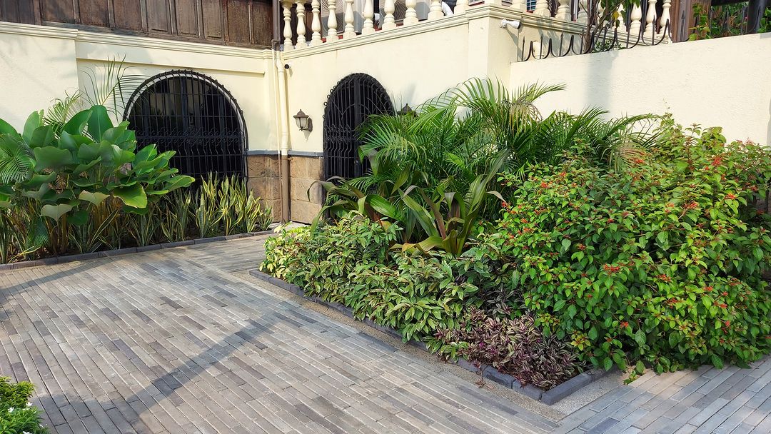 Patio Oasis in the Tropics - Bringing Filipino Charm to Your Outdoor Space